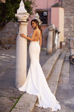 Julianne - White Plunge Neck Mermaid Gown with Slit & Multiway Straps